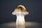 Opalglas Mushroom Tischlampe 4