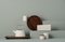 Weiße minimalistische Teekanne von Stilleben 3