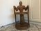 Afrikanischer Stuhl aus geschnitztem Holz 15