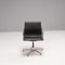 Sedie Ea 108 in pelle nera e alluminio di Charles & Ray Eames per ICF, set di 2, Immagine 4