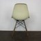 Hellgraue / ockerfarbene DSW Beistellstühle von Eames für Herman Miller 18