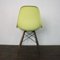 Hellgraue / ockerfarbene DSW Beistellstühle von Eames für Herman Miller 34