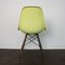 Hellgraue / ockerfarbene DSW Beistellstühle von Eames für Herman Miller 9