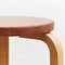 Taburete de cuero de Alvar Aalto para Artek, 1960, Imagen 7