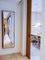 Espejo de pared escultural Tafla Q1 de zafiro de Zieta, Imagen 4