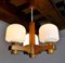 Lámpara de araña nórdica de madera y vidrio opalino, años 70, Imagen 3