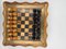 Mesa de ajedrez vintage de madera con piezas de ajedrez, años 50-1960, Imagen 3