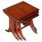 Tavolini ad incastro vintage in mogano fiammato, set di 3, Immagine 1