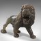 Kleiner viktorianischer geschnitzter Löwe aus Jade 8