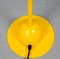 Gelbe Stehlampe aus Stahl, Italien, 1980er 10