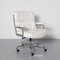 Lobby Sessel aus weißem Leder von Charles & Ray Eames für Vitra 1