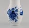 Blaue gebogene Blumenvasen von Royal Copenhagen, 2er Set 3