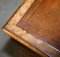 Original viktorianischer Schreibtisch aus Nusswurzelholz & braunem Leder 19