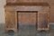 Original viktorianischer Schreibtisch aus Nusswurzelholz & braunem Leder 9