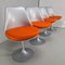 Graue Struktur und orangefarbene Tulip Stühle aus Baumwolle von Eero Saarinen für Knoll, 4er Set 5