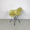 Sedia DAR color limone con base Eiffel originale di Eames per Herman Miller, Immagine 5