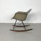 Sedia a dondolo RAR color grigio chiaro di Eames per Herman Miller, Immagine 5