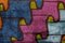 Fundas de cojín lumbar Ikat de seda y terciopelo con diseño de rompecabezas de colores. Juego de 2, Imagen 4