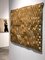 Escultura de pared moderna dorada de madera tallada, 2021, Imagen 7