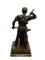 Estatua de bronce de un herrador, Imagen 7