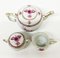 Théière et Pots à Sucre et à Lait en Porcelaine à Bouquet de Framboise, Chine, Set de 3 2