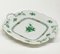 Plato de servicio Chinese Bouquet Apponyi de porcelana verde con asas de Herend, Imagen 2