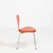 Sedia da pranzo serie 7 in pelle arancione di Arne Jacobsen per Fritz Hansen, Immagine 4