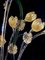 Lámpara de araña con flores de vidrio con inclusiones doradas, años 50, Imagen 20