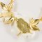 Goldfarbene Halskette mit Elfenbeinfarbenem Harz und Swarovski-Kristallen von Oscar De La Renta 2