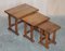 Tavolini a incastro in quercia, Regno Unito, set di 3, Immagine 2