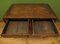 Antiker chinesischer Ming Schreibtisch mit Schubladen & Schnitzereien 18