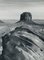Fotografia in bianco e nero di Monument Valley, Utah / Arizona, Stati Uniti, anni '60, Immagine 2