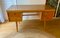 Vintage Schreibtisch aus hellem Holz, 1950er 1