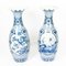 Vases Temple Meiiji Imari Anciens en Porcelaine Arita Bleus et Blancs, Japon, Set de 2 17