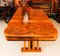 Mesa de comedor Art Déco de madera nudosa de nogal de Robin & Lucienne Day, años 20, Imagen 3