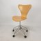 Sedia girevole da ufficio modello 3117 di Arne Jacobsen per Fritz Hansen, 1994, Immagine 3