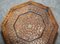 Kleiner klappbarer antiker burmesischer Beistelltisch aus geschnitztem Hartholz & Messing 5