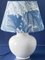 Handgefertigte Hamptons Tischlampe von Vintage Velsen Delft Vase Acanthus in Weiß 9