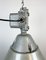 Industrielle explosionssichere Lampe mit Aluminiumschirm von Polam, 1970er 10