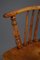 Viktorianischer Windsor Stuhl aus Eibenholz 10