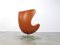 Cognacfarbener Egg Chair aus Leder von Arne Jacobsen für Fritz Hansen, 1980er 8