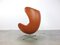 Cognacfarbener Egg Chair aus Leder von Arne Jacobsen für Fritz Hansen, 1980er 11
