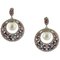 Aretes colgantes de oro blanco con perlas marinas blancas, diamantes, rubíes y zafiros azules, Imagen 1