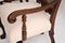 Antike viktorianische Armlehnstühle aus geschnitztem Nussholz, 2er Set 7