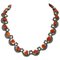 Collana in argento e oro con piccole perle in corallo rosso, smeraldi e diamanti, Immagine 1