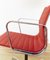 Chaise Pivotante Rouge par Charles & Ray Eames 6