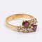 18 Karat Gelbgold Ring mit 0,20 ct Diamanten und Rubinen im Birnenschliff, 1970er 2