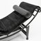 Chaise longue LC4 in pelle nera di Le Corbusier per Cassina, anni '90, Immagine 6