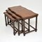 Tavolino da caffè antico in legno di noce intarsiato, set di 3, Immagine 3