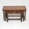 Tavolino da caffè antico in legno di noce intarsiato, set di 3, Immagine 2